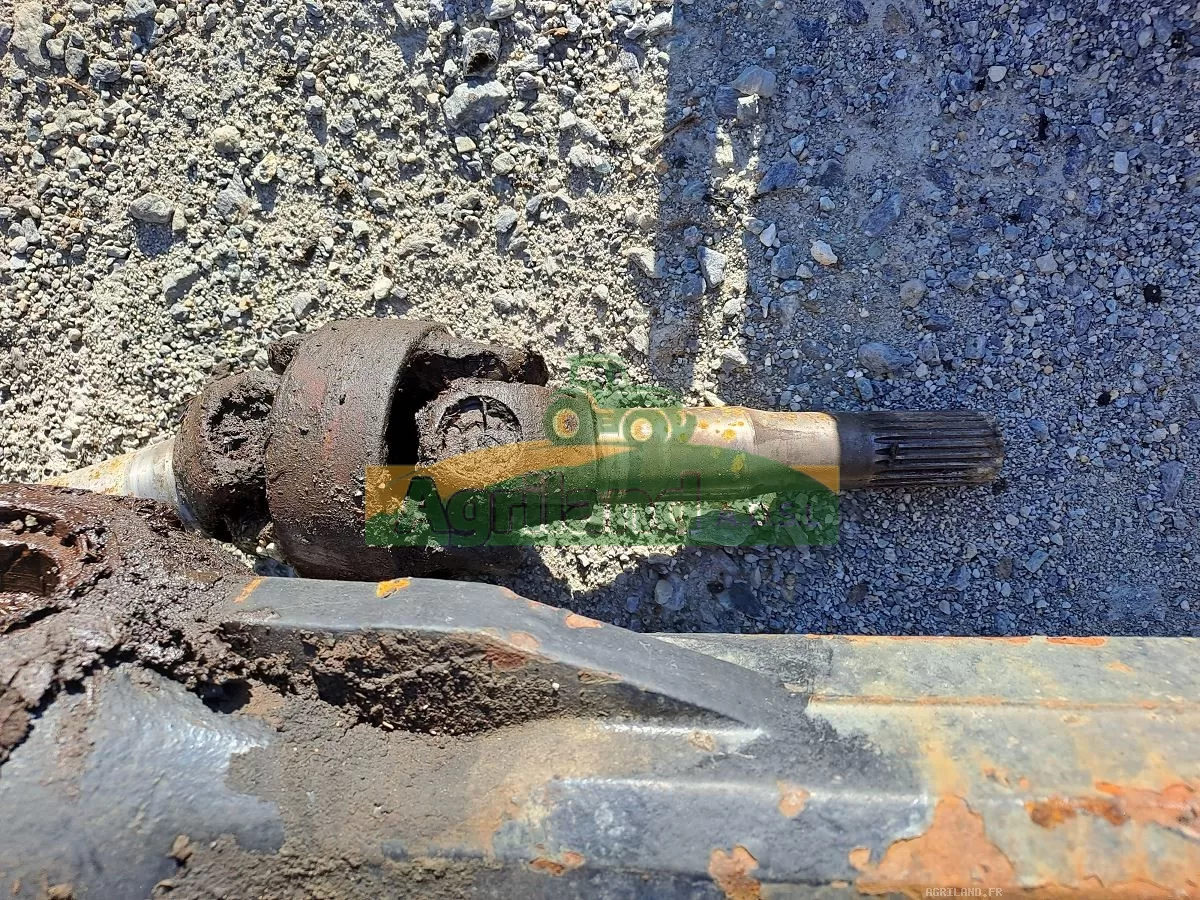 CARDAN PONT AVANT 5140 LP : 1437