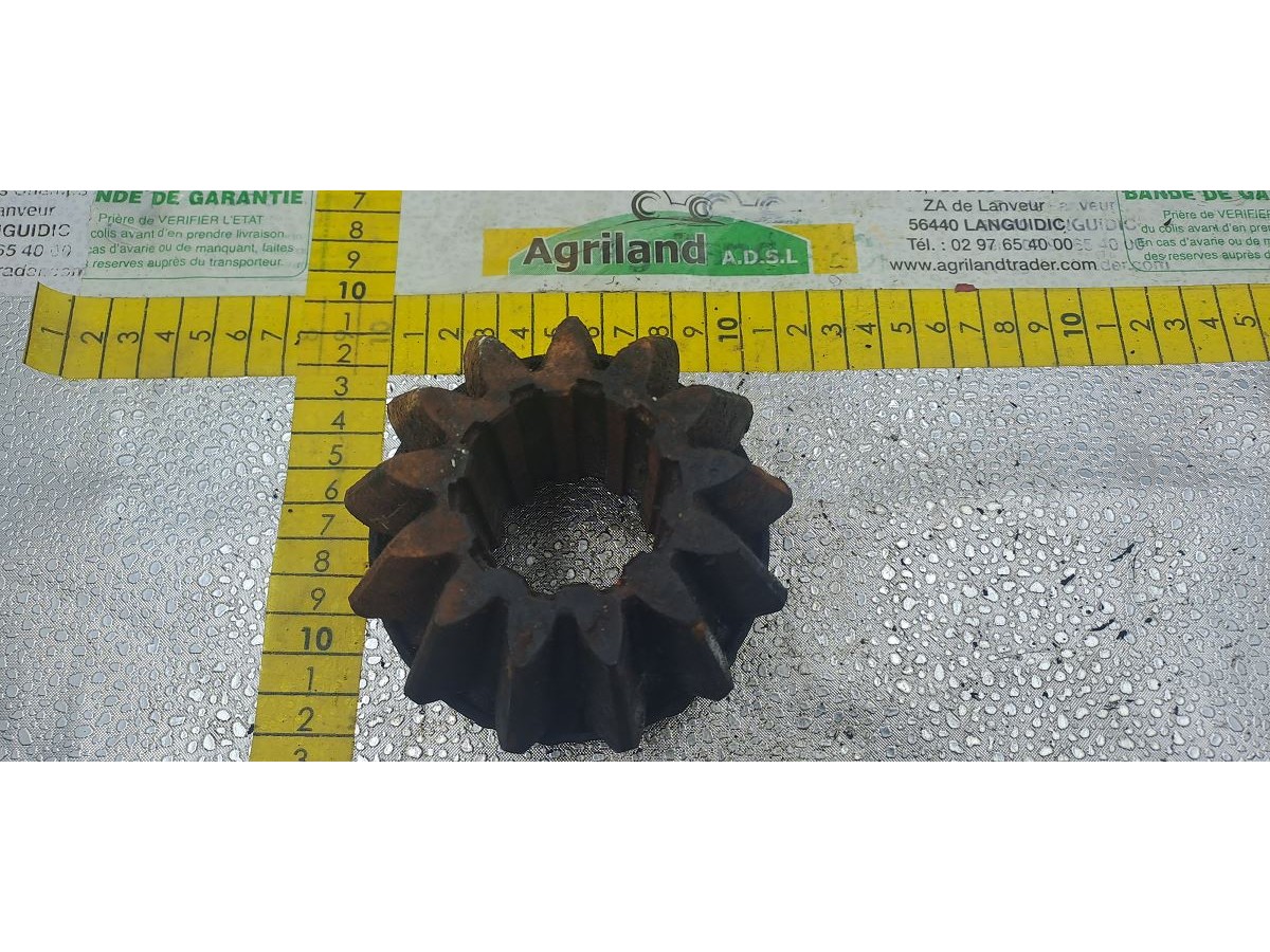 PIGNON CONIQUE Z13 POUR BOITIER HOWARD LP : 1509
