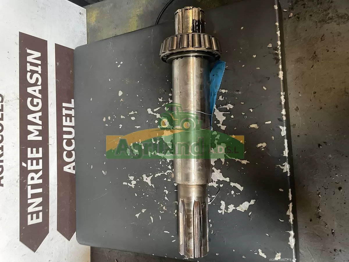 ARBRE DE BOITIER R 700 LP : 1789