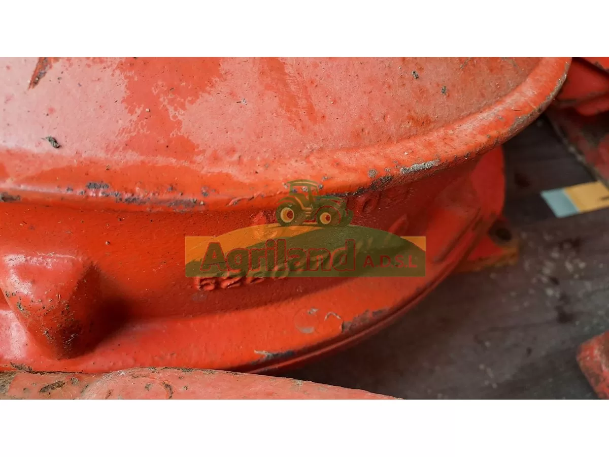 BOITIER DE HERSE ROTATIVE KUHN 1003 1004 LP : 1676
