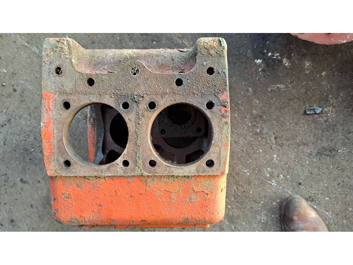 BOITIER HOWARD HB VIDE LP : 1475