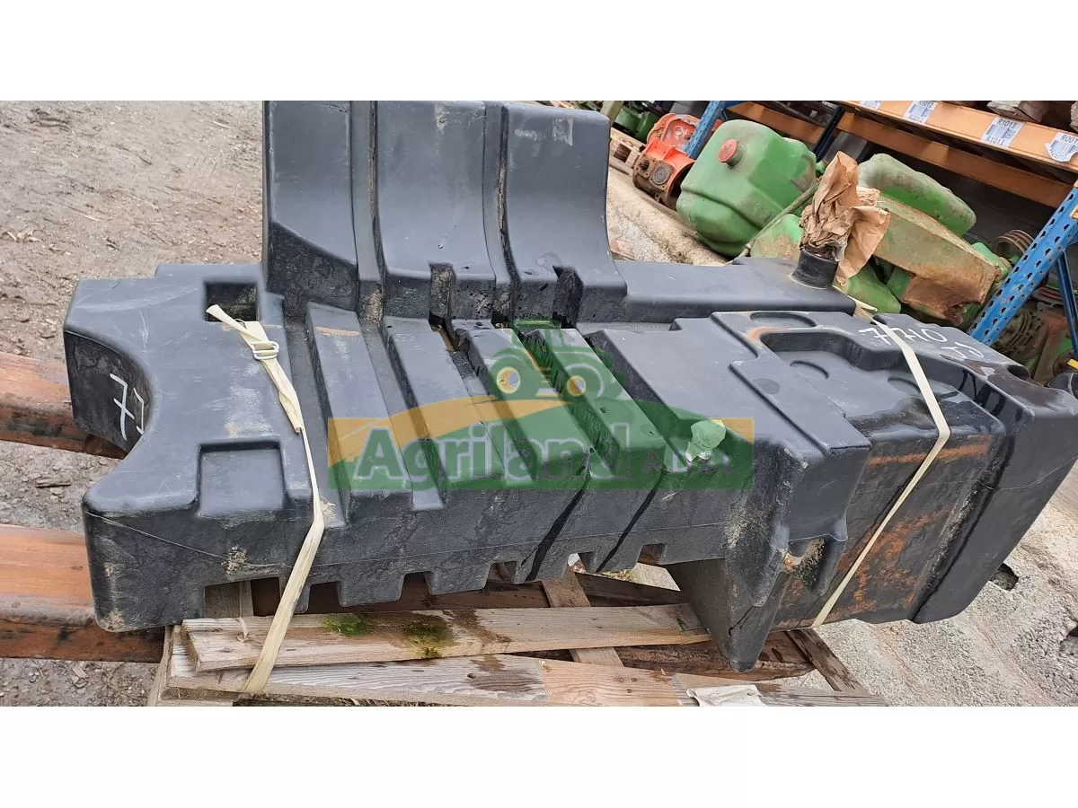 RESERVOIR A CARBURANT GAUCHE LP : 904