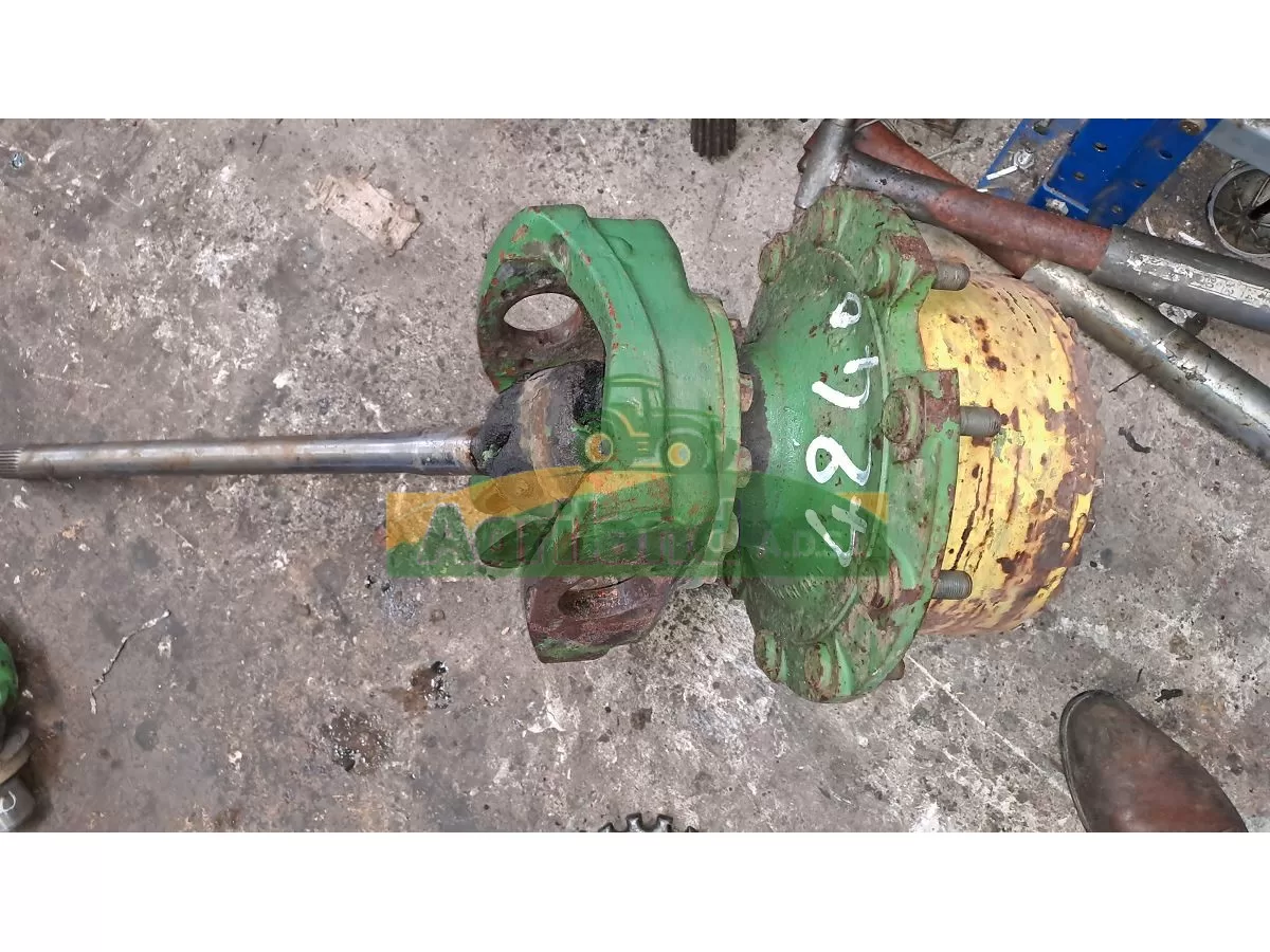 REDUCTEUR DROIT AVEC CARDAN LP : 782