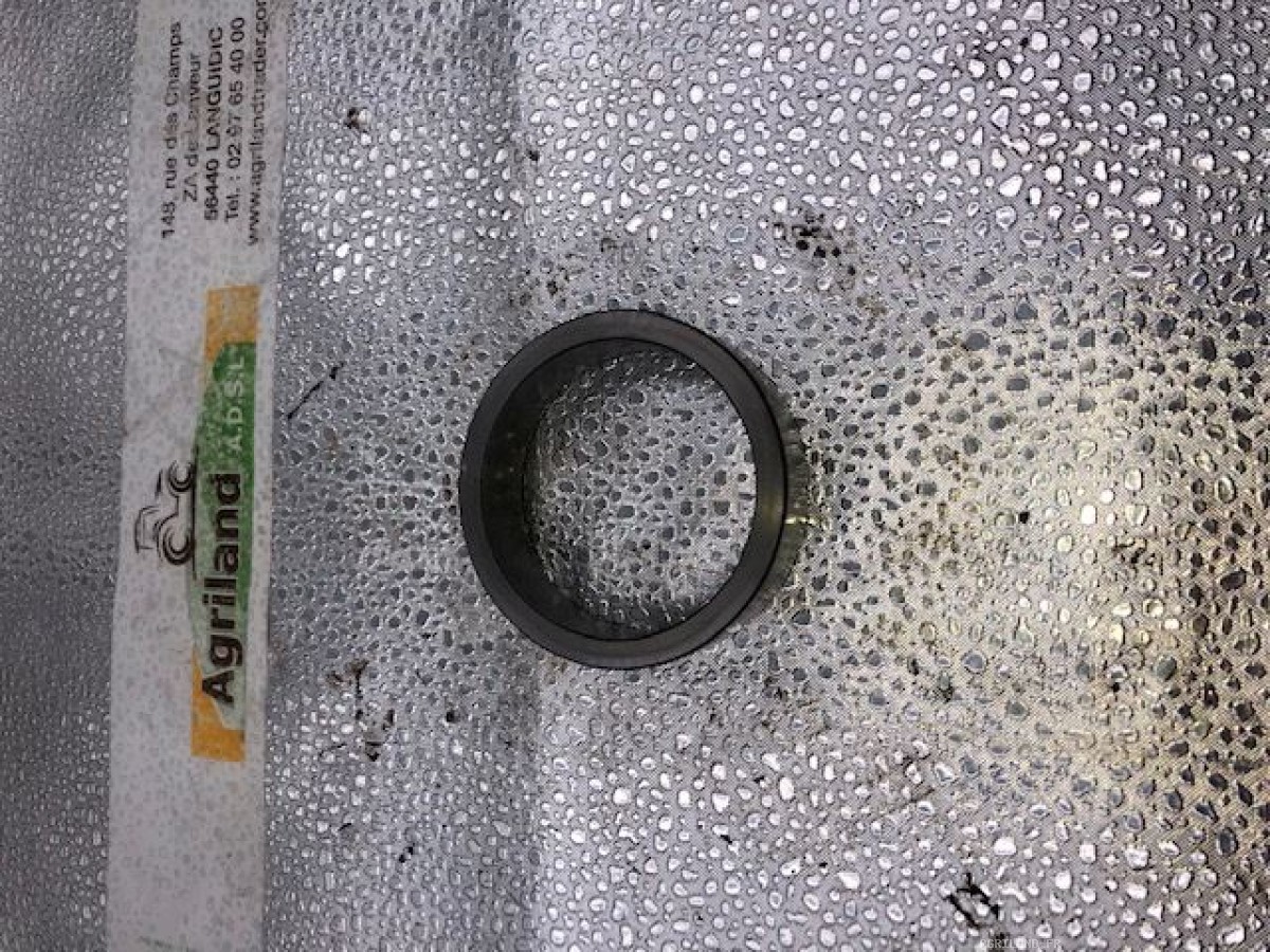 ENTRETOISE CENTRALE   D=67 D=55 L=16.5 LP : 1765