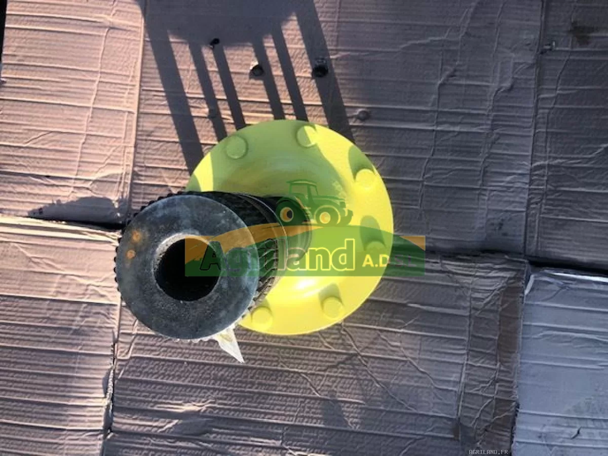 ARBRE DE ROUE ARRIERE DROITE OU GAUCHE LP : 1854