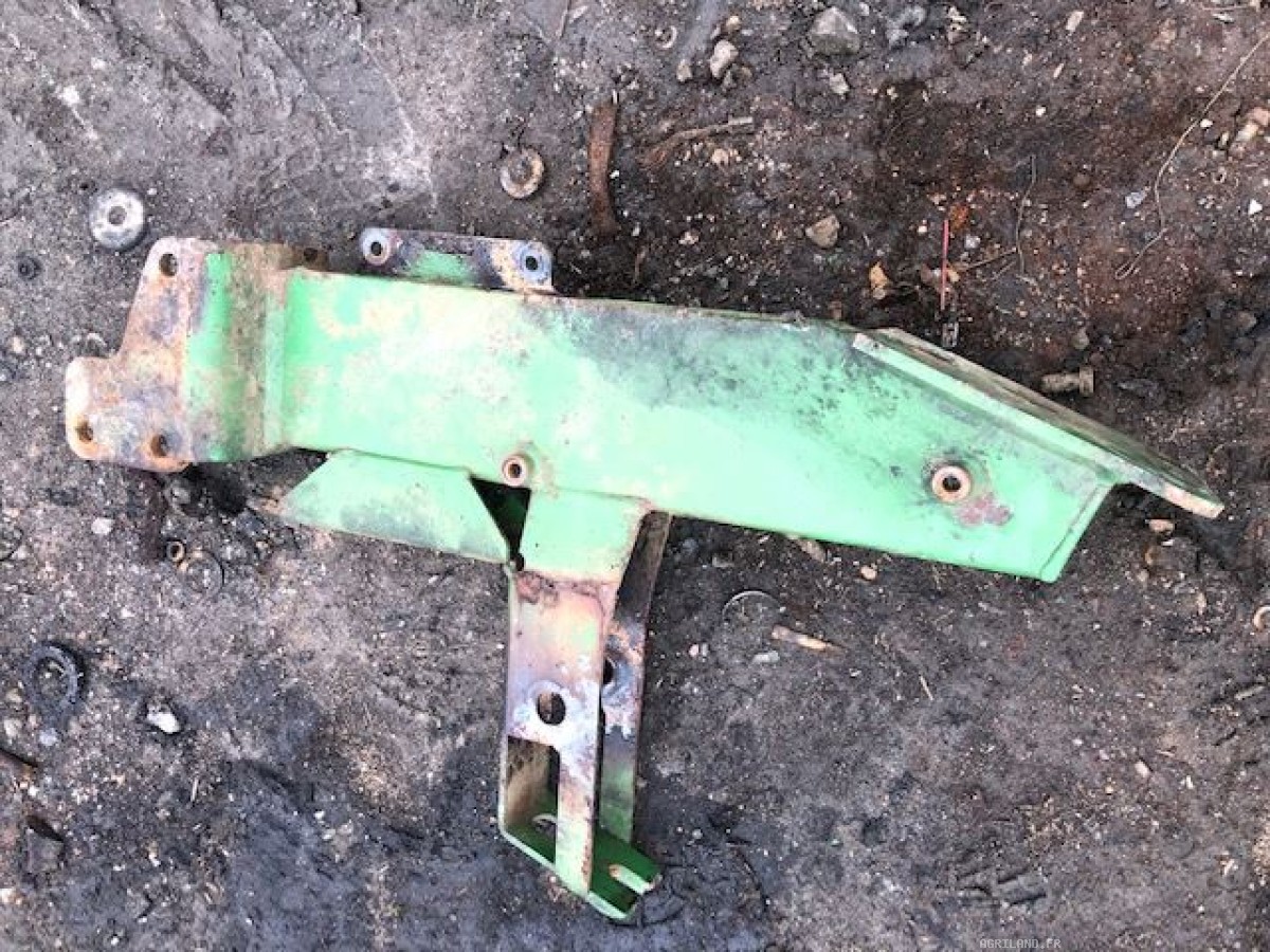 SUPPORT GAUCHE CHASSIS LP : 1859