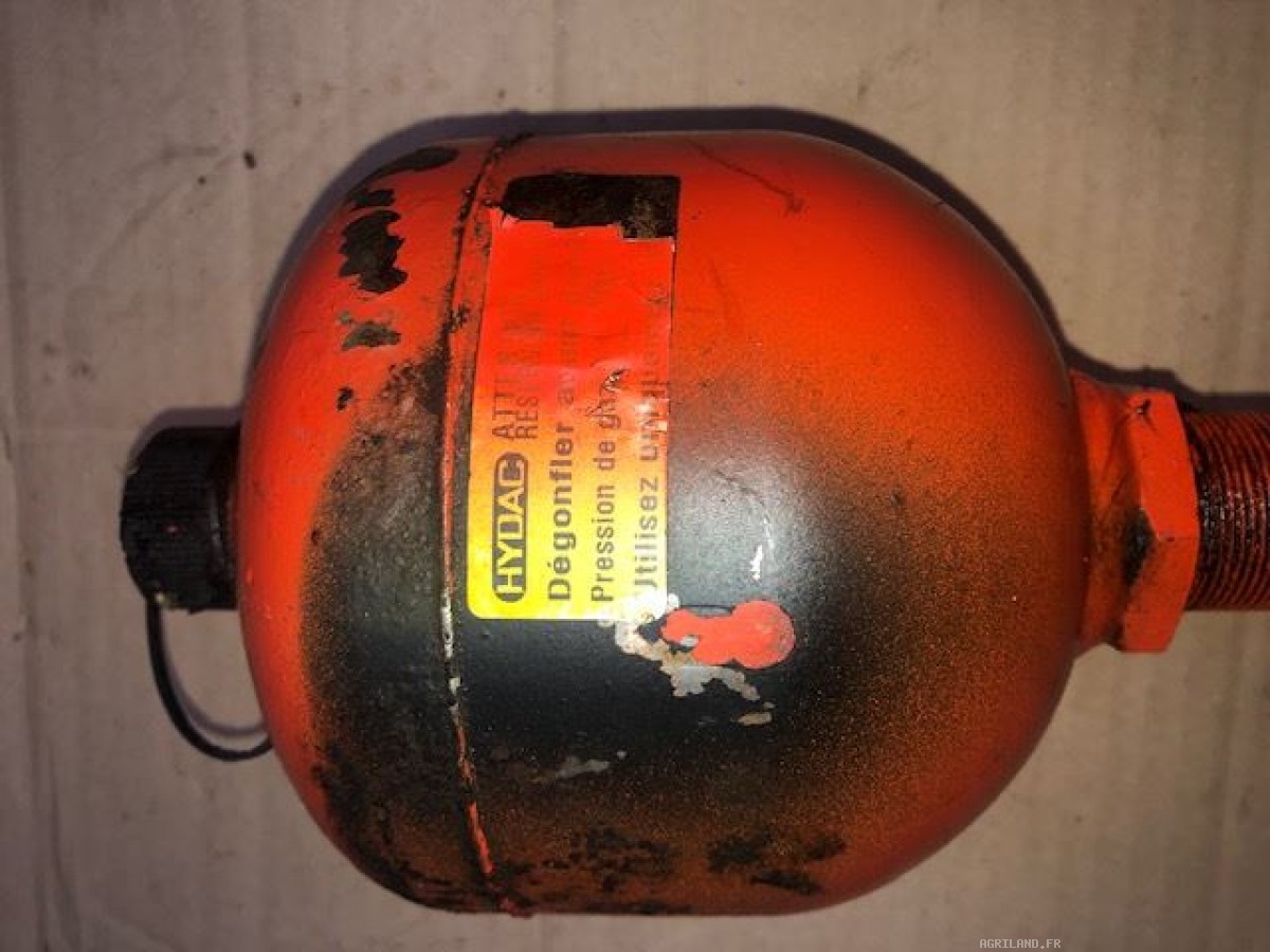  ACCUMULATEUR HYDRO-PNEUMATIQUE LP : 877