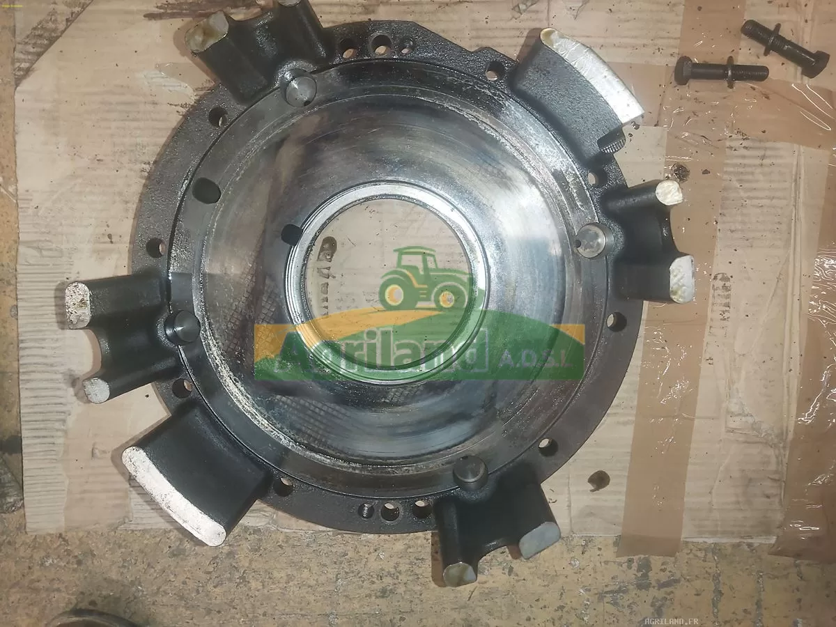 CARTER DE FREIN DROITE (BRIDE DE ROULEMENT) LP : 1805