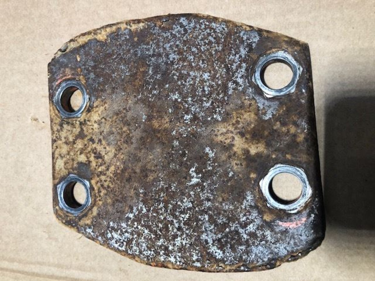 PLAQUE INF DE FIXATION DES DENTS LP : 1867