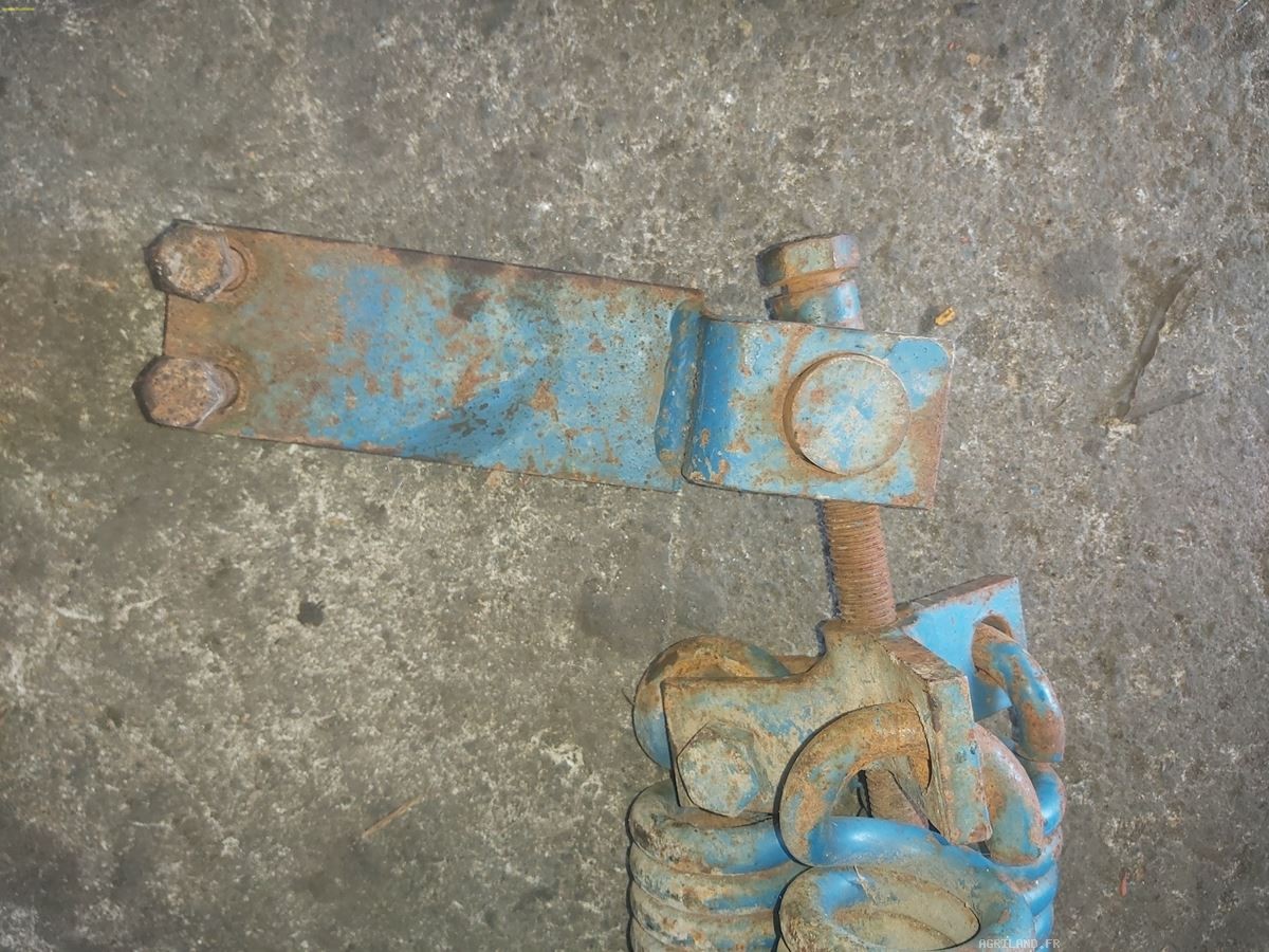 GROUPE DE 3 RESSORTS POUR ROULEAU PACKER DROITE ET GAUCHE LP : 897