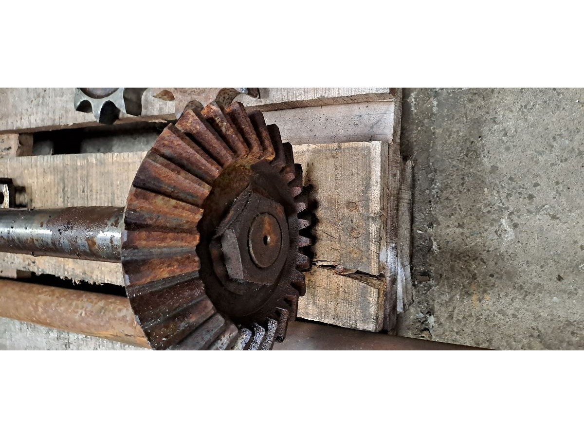 COURONNE BOITIER Z26 HOWARD ANCIEN LP : 1136