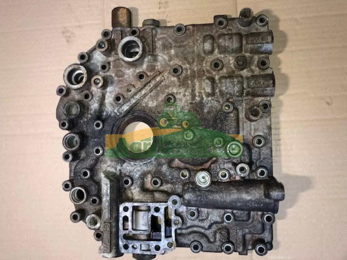 COUVERCLE AVANT DE BOITE  LP : 1230