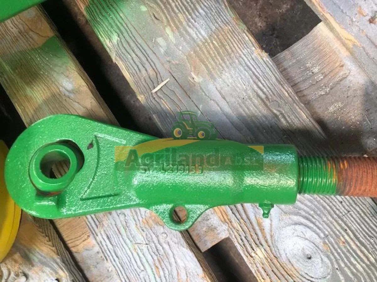 TIGE DE BIELLE DE RELEVAGE  LP : 1747