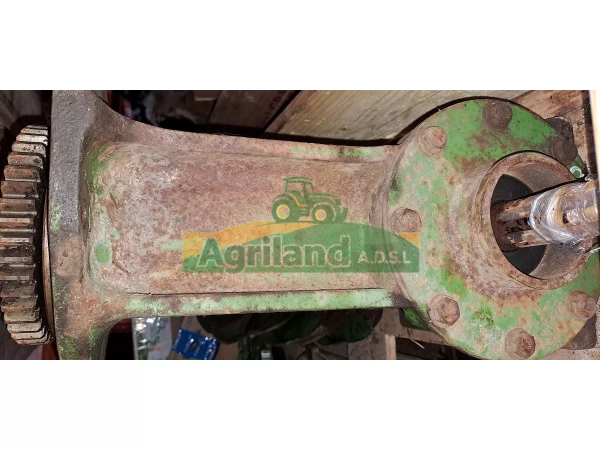 BOITIER COMPLET D ENTRAINEMENT DU LAMIER LP : 98