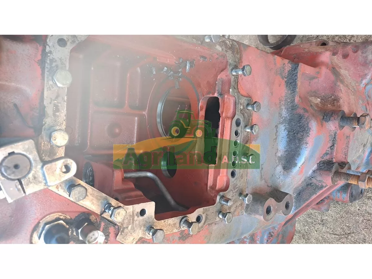 CARTER DE BOITE DE VITESSE 16/16