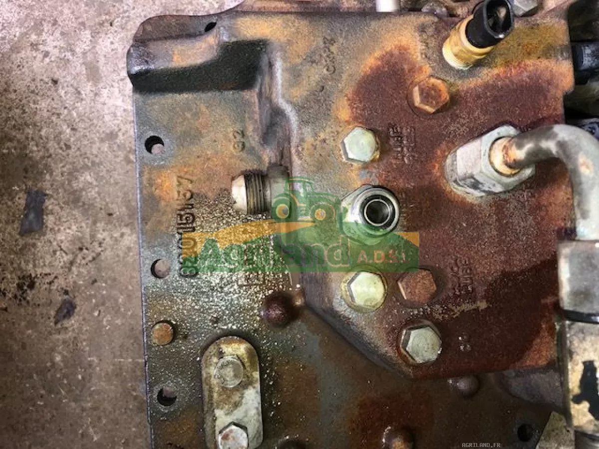 DISTRIBUTEUR DE BOITE DE VITESSE 