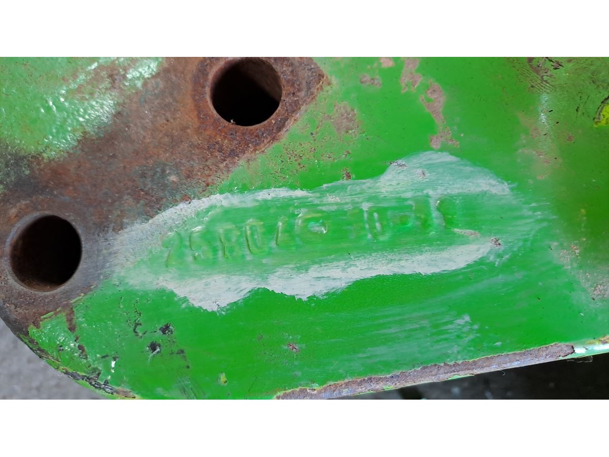 BIELLE DE DIRECTION AV DROITE ET AR GAUCHE