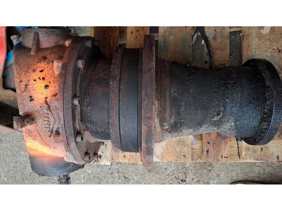 BOITIER MECANIQUE D ENTRAINEMENT DE LA VIS