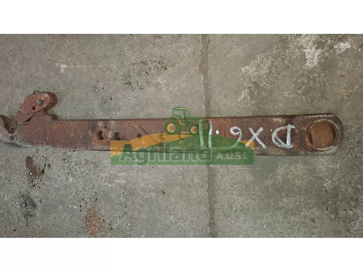 BRAS D ATTELAGE GAUCHE A FIXATION RAPIDE CAT 3 COTE TRACTEUR ET CAT 2 COTE MACHINE