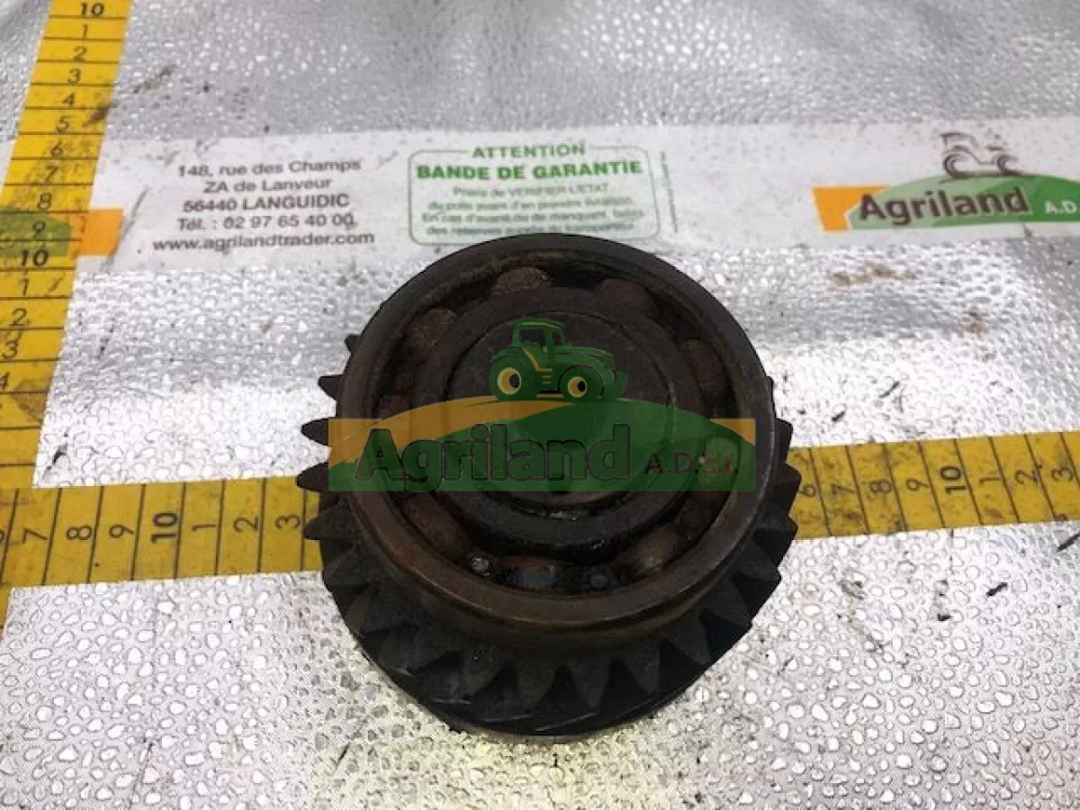 PIGNON Z28 DE LA POMPE HYDRAULIQUE 