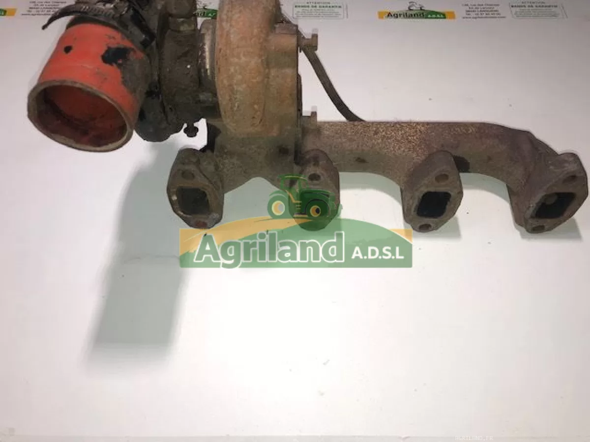 COLLECTEUR D'ECHAPPEMENT AVEC TURBO 