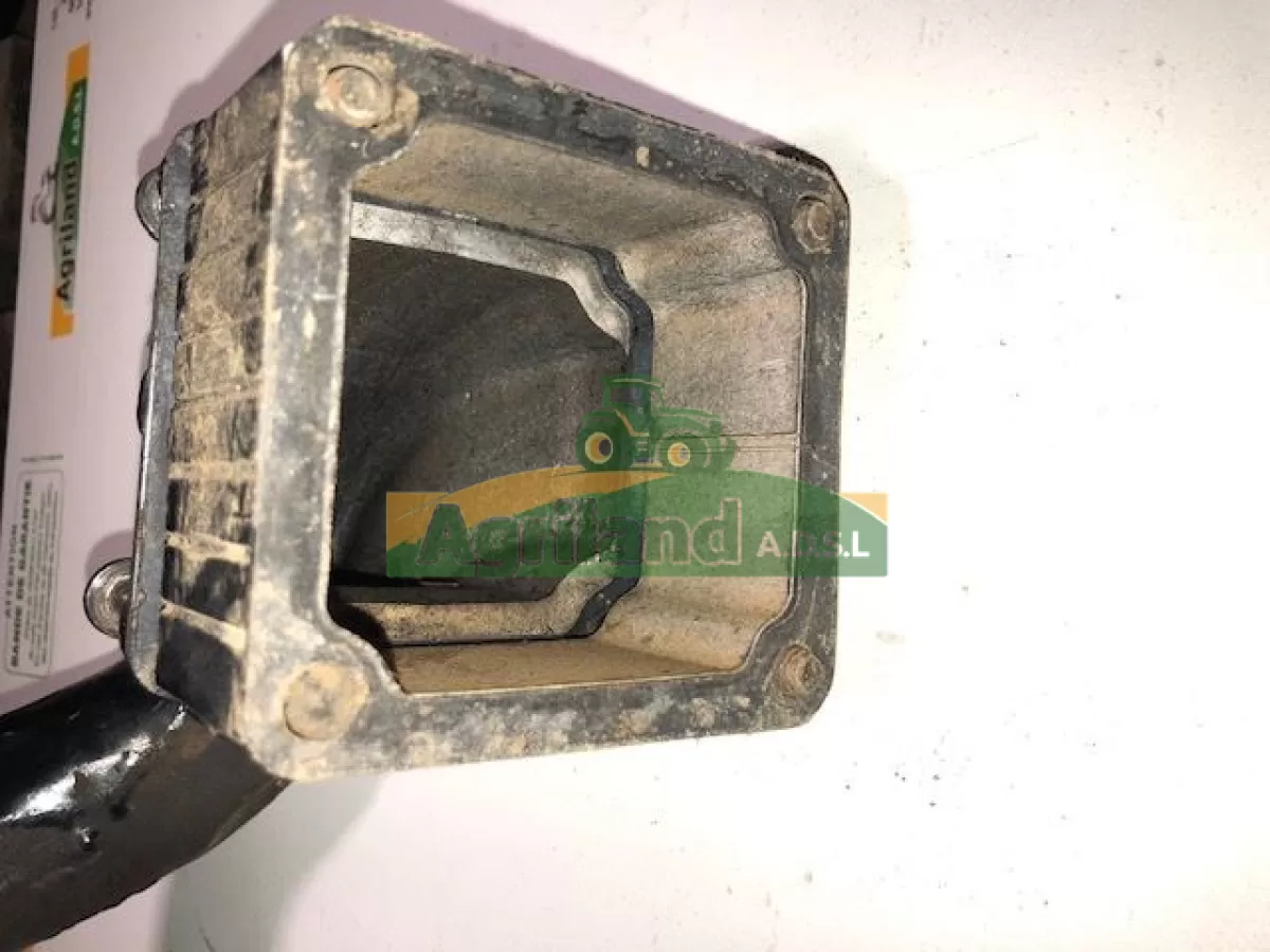 TUBE D'ADMISSION D'AIR 