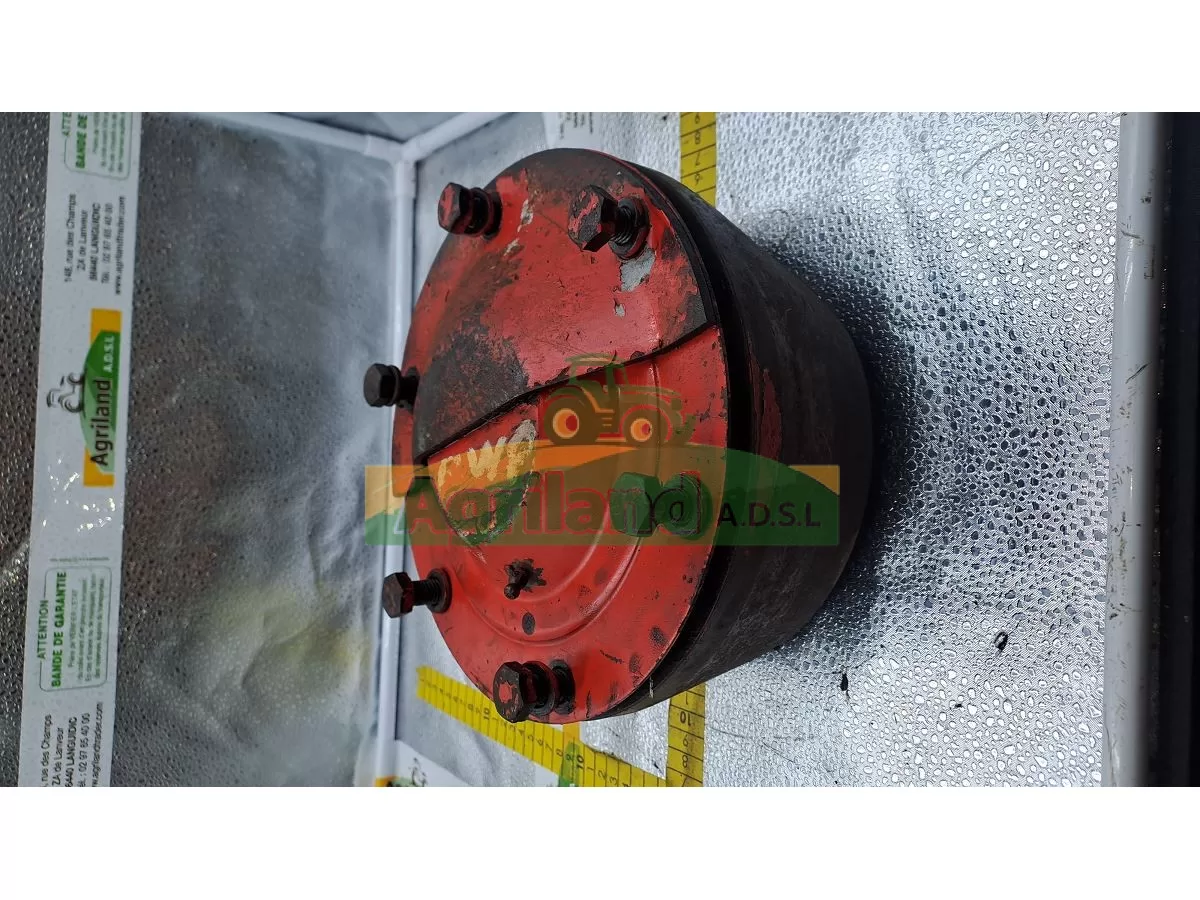 PALIER DROIT COMPLET (FUSEE, MOYEU, ECROU M50X1,5 GA, COUVERCLE )