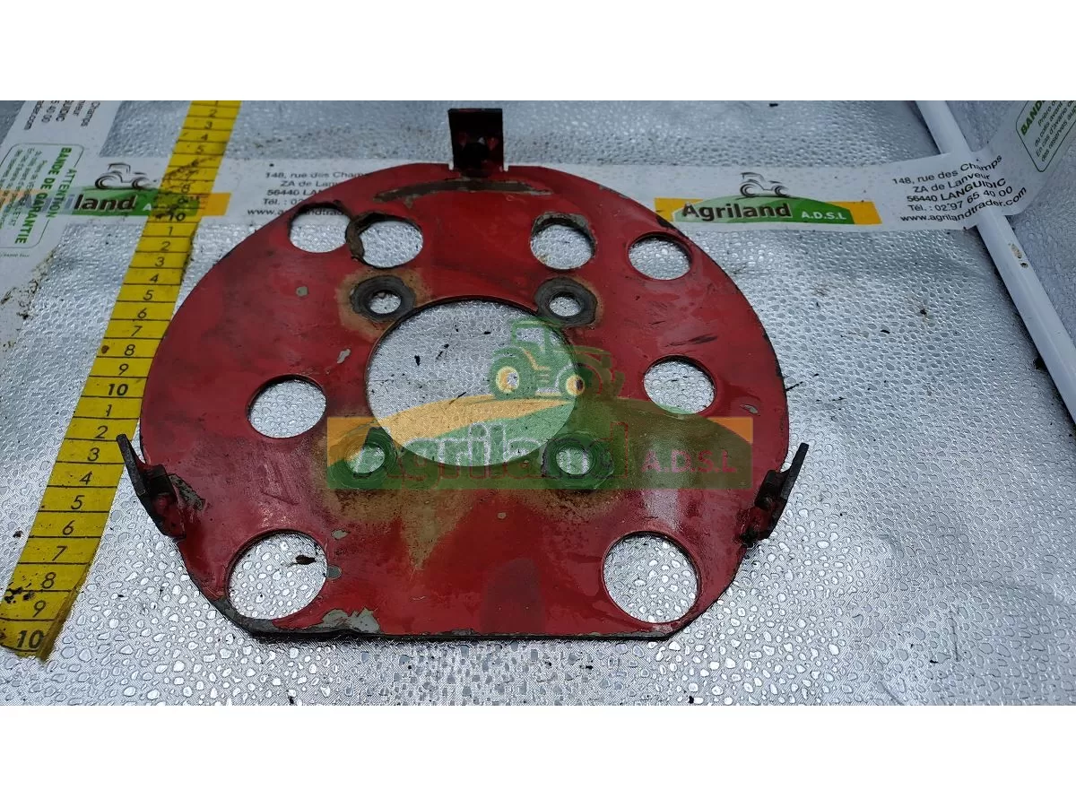 PLAQUE DE FIXATION DU PROTECTEUR D EMBRAYAGE