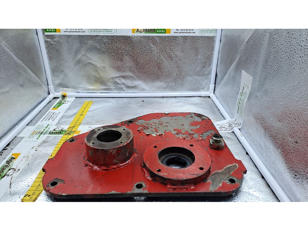 PLAQUE ARRIERE SUPPORT DE POMPE 