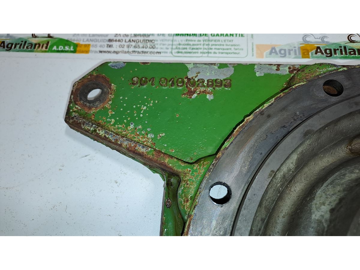 EMBASE DE BOITIER (AVEC TROU DE FIXATION DIAM 14)