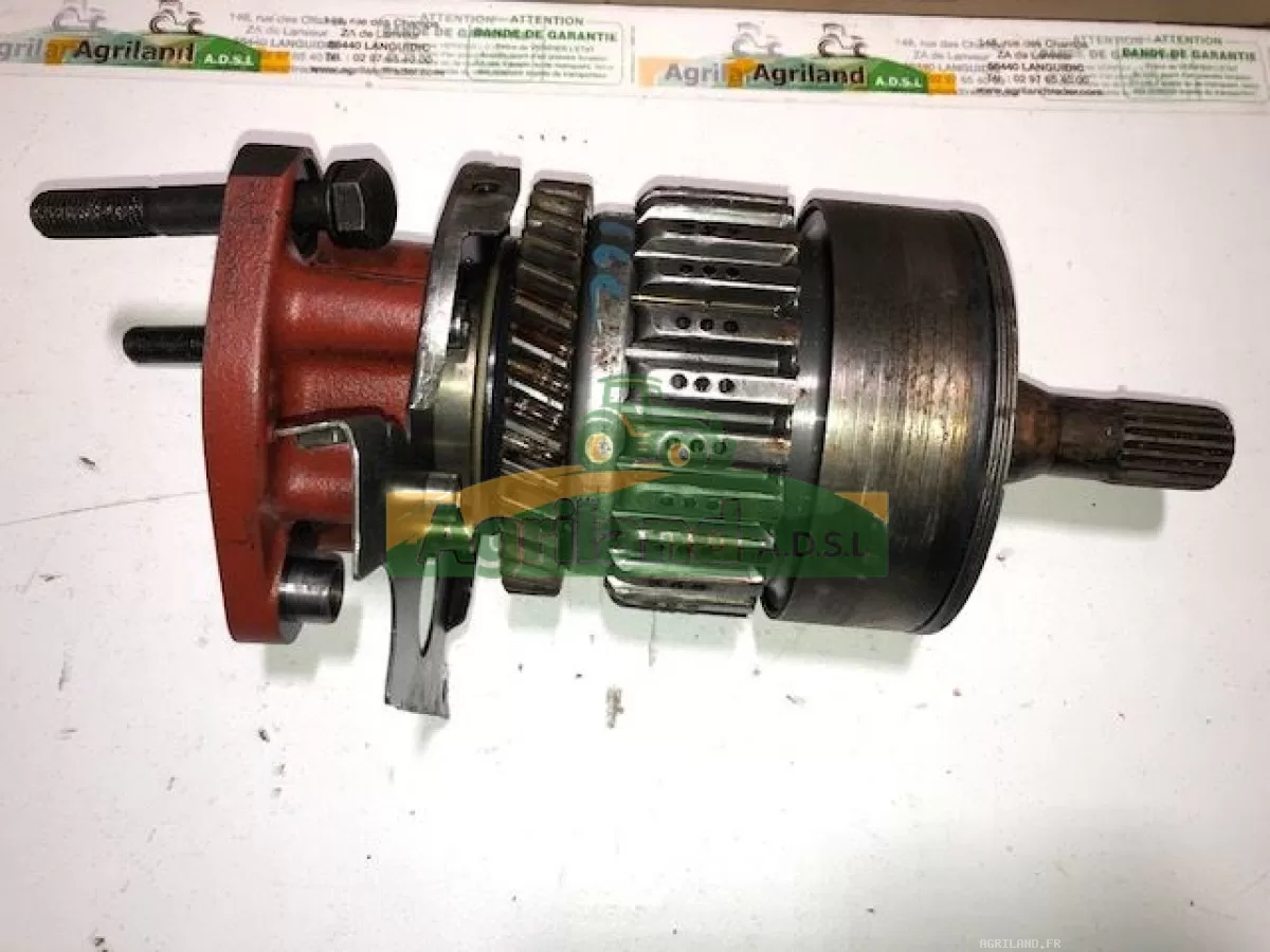 ARBRE DE TRANSMISSION  D'EMBRAYAGE 