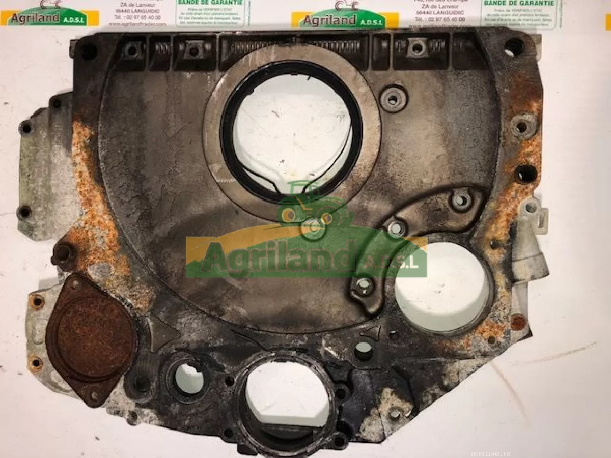 COUVERCLE DU CARTER DE DISTRIBUTION 