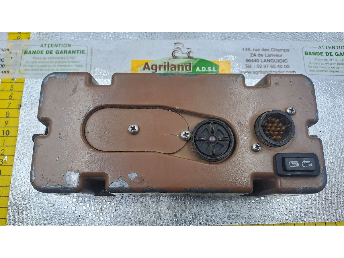 BOITIER ELECTRONIQUE JOHN DEERE BALE MASTER OCCASION 