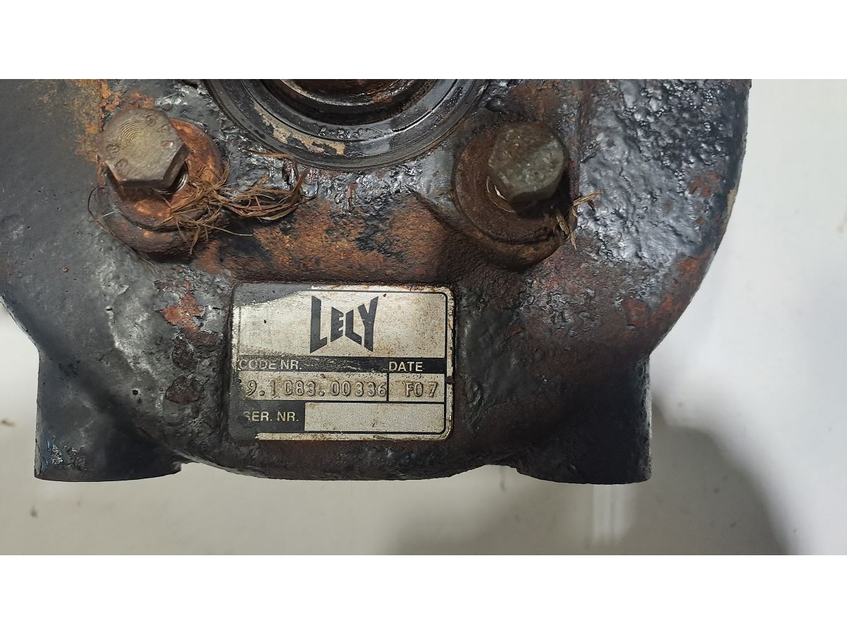 BOITIER SECONDAIRE (BOITIER AU DESSUS DU LAMIER)