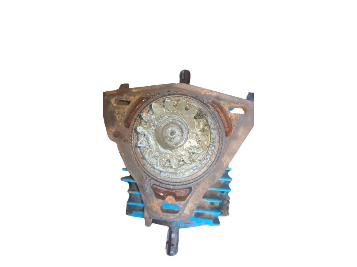 BOITIER COMPLET (BOITE DE VITESSE ZIRKON 10/300-450 330/440/MIN)