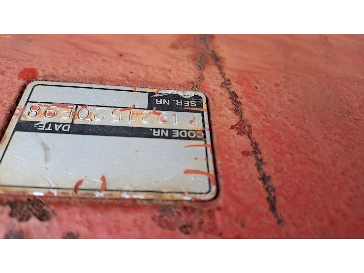 BOITIER LATERAL COMPLET