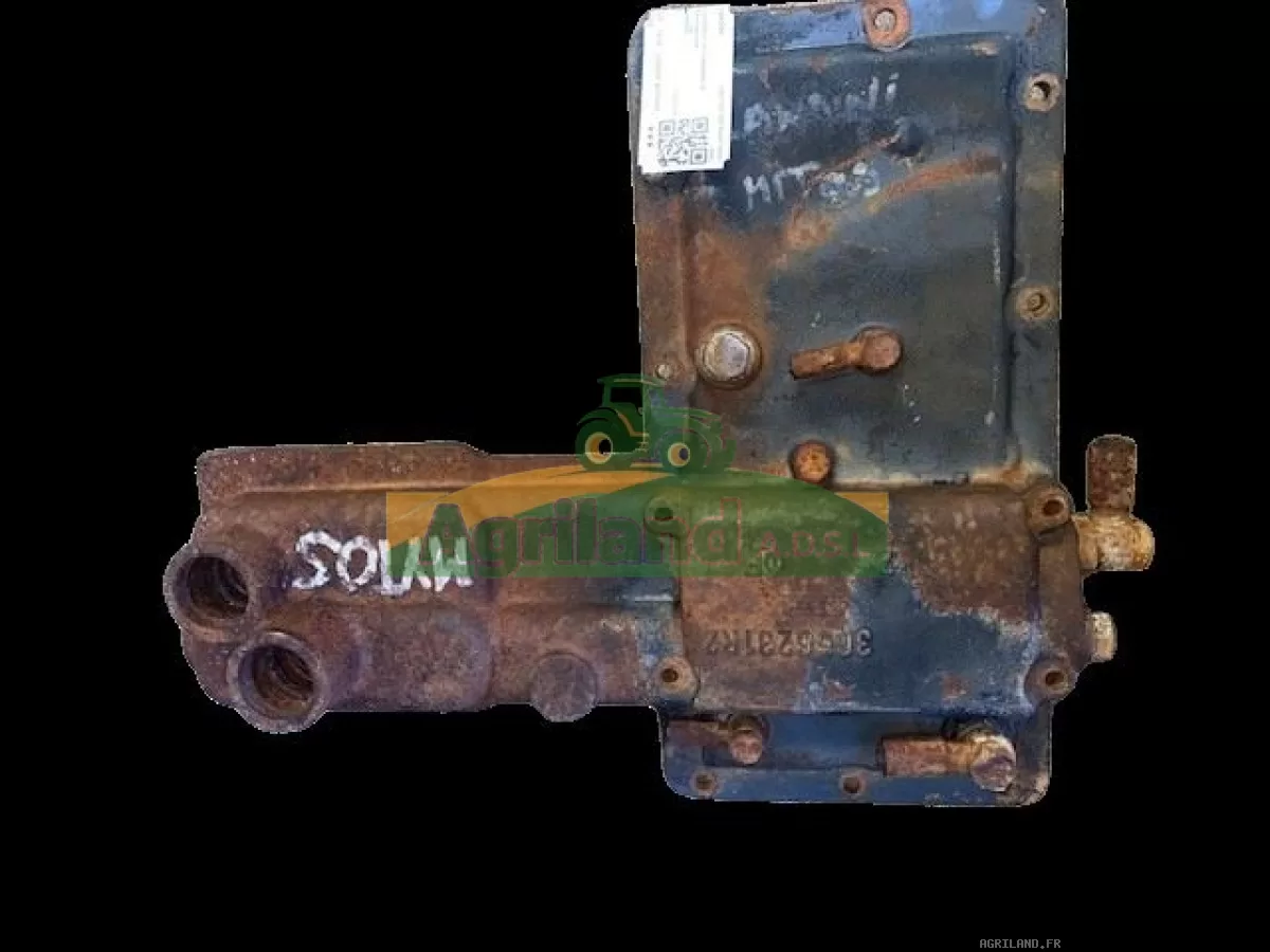 COUVERCLE DE COMMANDE DE TRANSMISSION