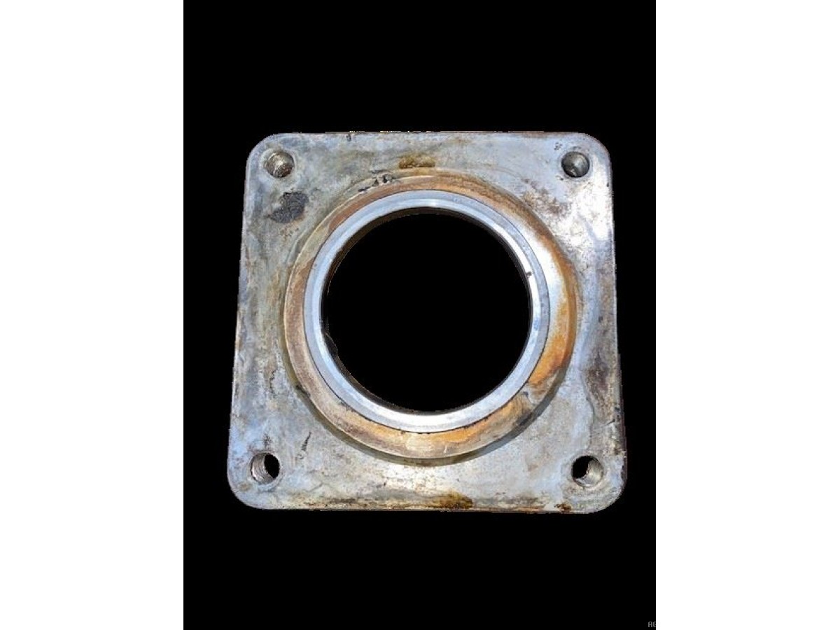 PALIER INFERIEUR INTERIEUR FILETE LATERAL 