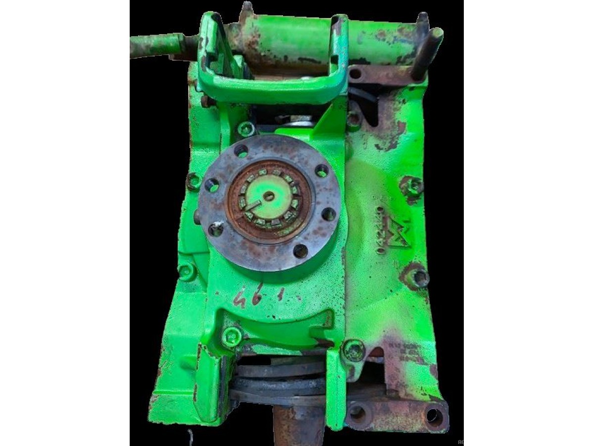 CARTER CENTRAL DE PONT COMPLET AVEC COUPLE CONIQUE ET DIFFERENTIEL 