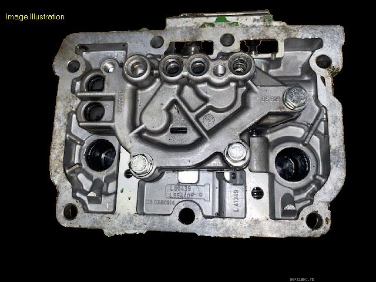 COUVERCLE DE COMMANDE DE VITESSE