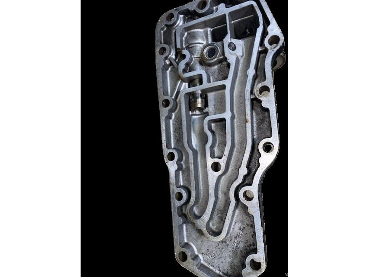 TETE DE FILTRE À HUILE 