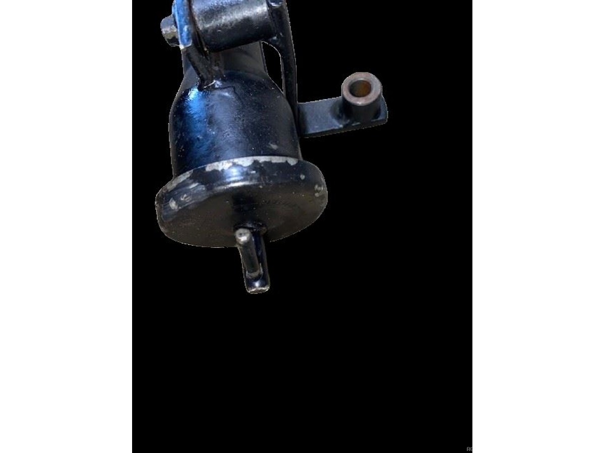 TUBE DE REMPLISSAGE D'HUILE MOTEUR 