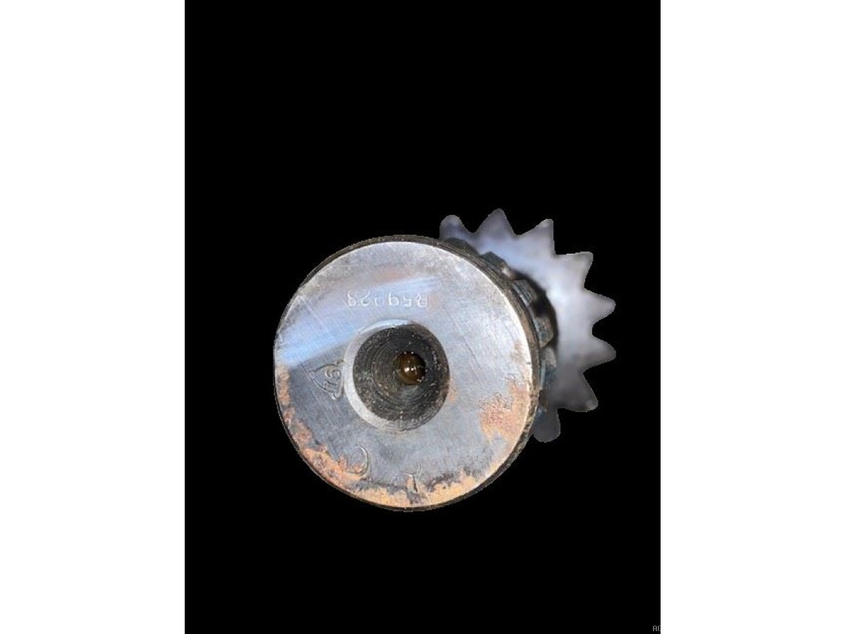 DEMI ARBRE DE REDUCTEUR ARRIERE