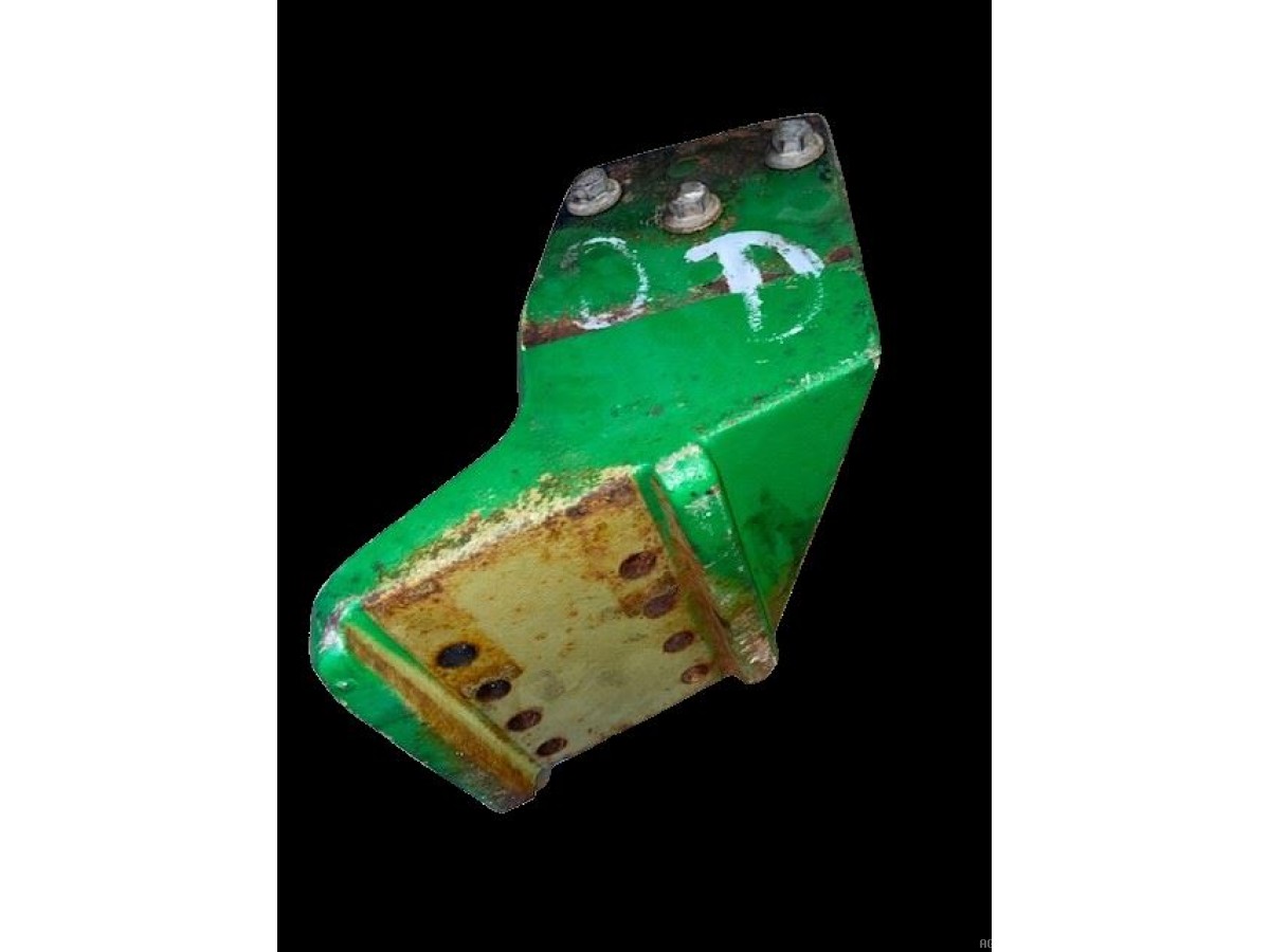 SUPPORT D'AILE AVANT GAUCHE 