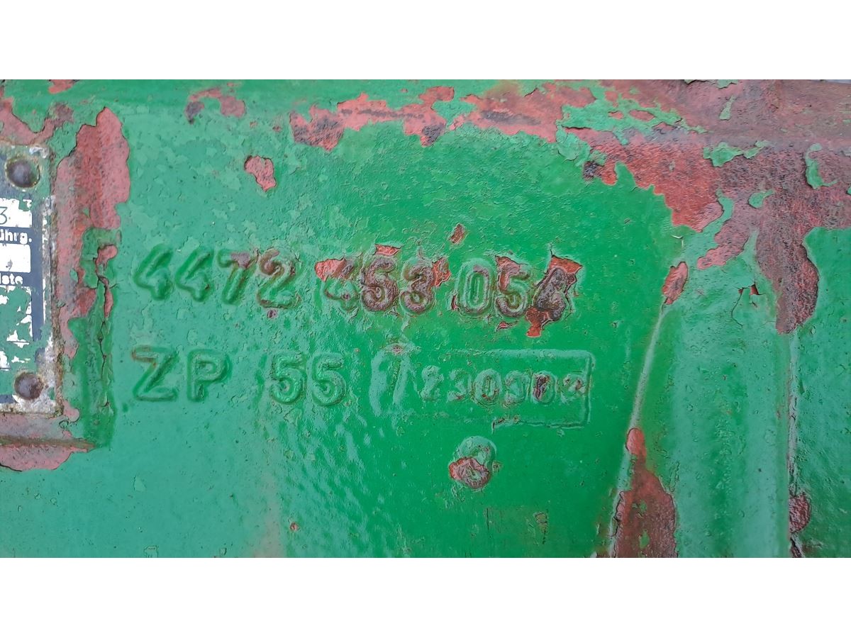 POUTRES DE PONT AV AVEC UN REDUCTEUR DROIT COUPLE CONIQUE APL 345