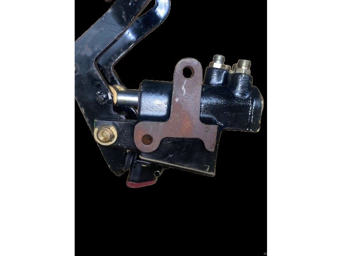 VALVE DE FREIN AVEC PEDALES