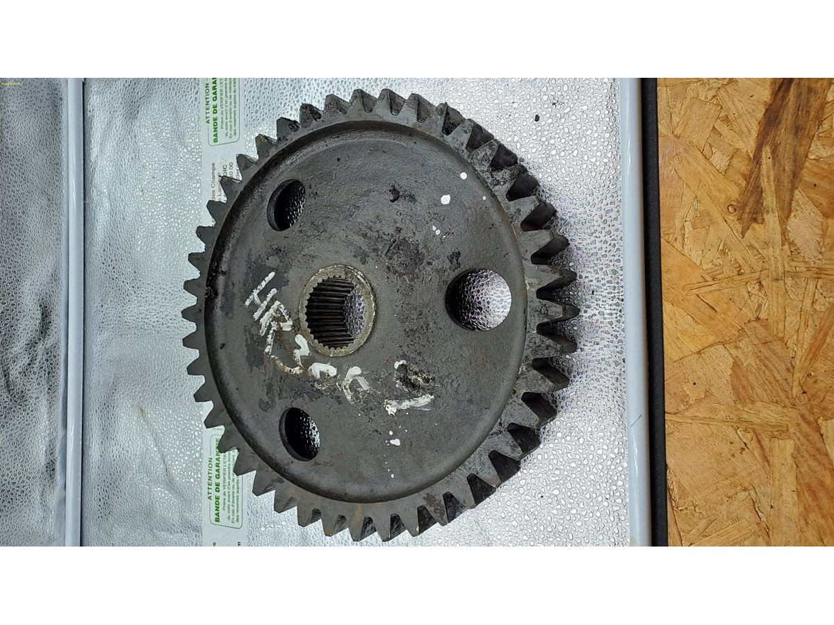 PIGNON LATERAL Z42