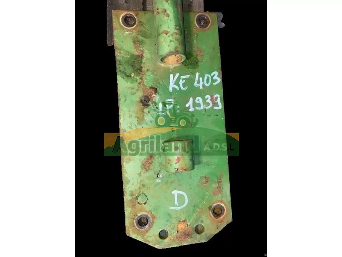 SUPPORT DE FIXATION DROIT