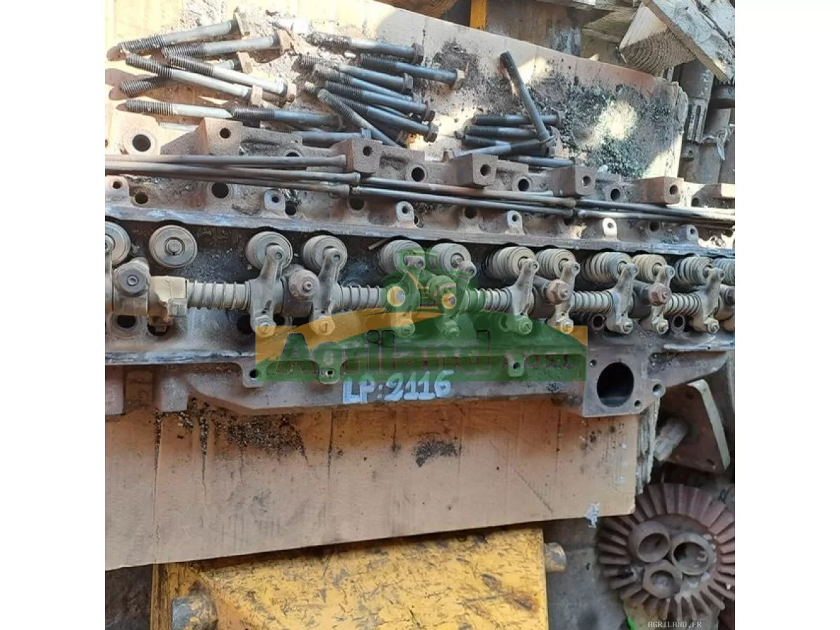 MOTEUR EMBIELLE 6068TL051 AVEC CULASSE À SURFACE ET ETANCHEITE ( JOINTS À FAIRE) 