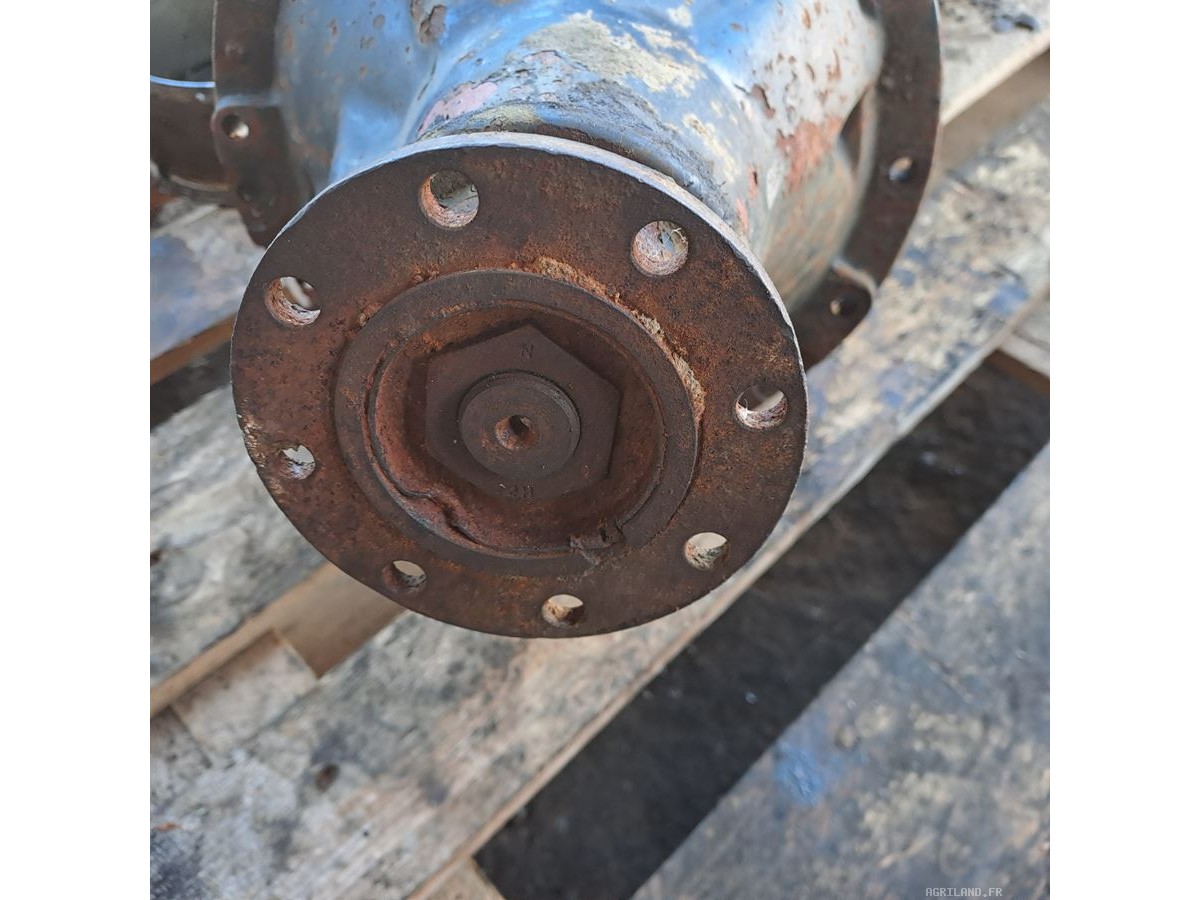 ENSEMBLE NEZ DE PONT + DIFFERENTIEL ET COUPLE CONIQUE Z16/37 DE PONT AV 